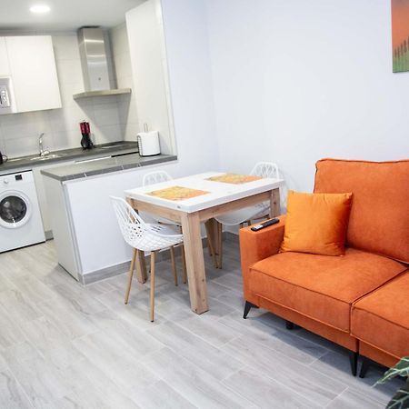 Pregonero Urban Suites - Naranja Сория Екстериор снимка