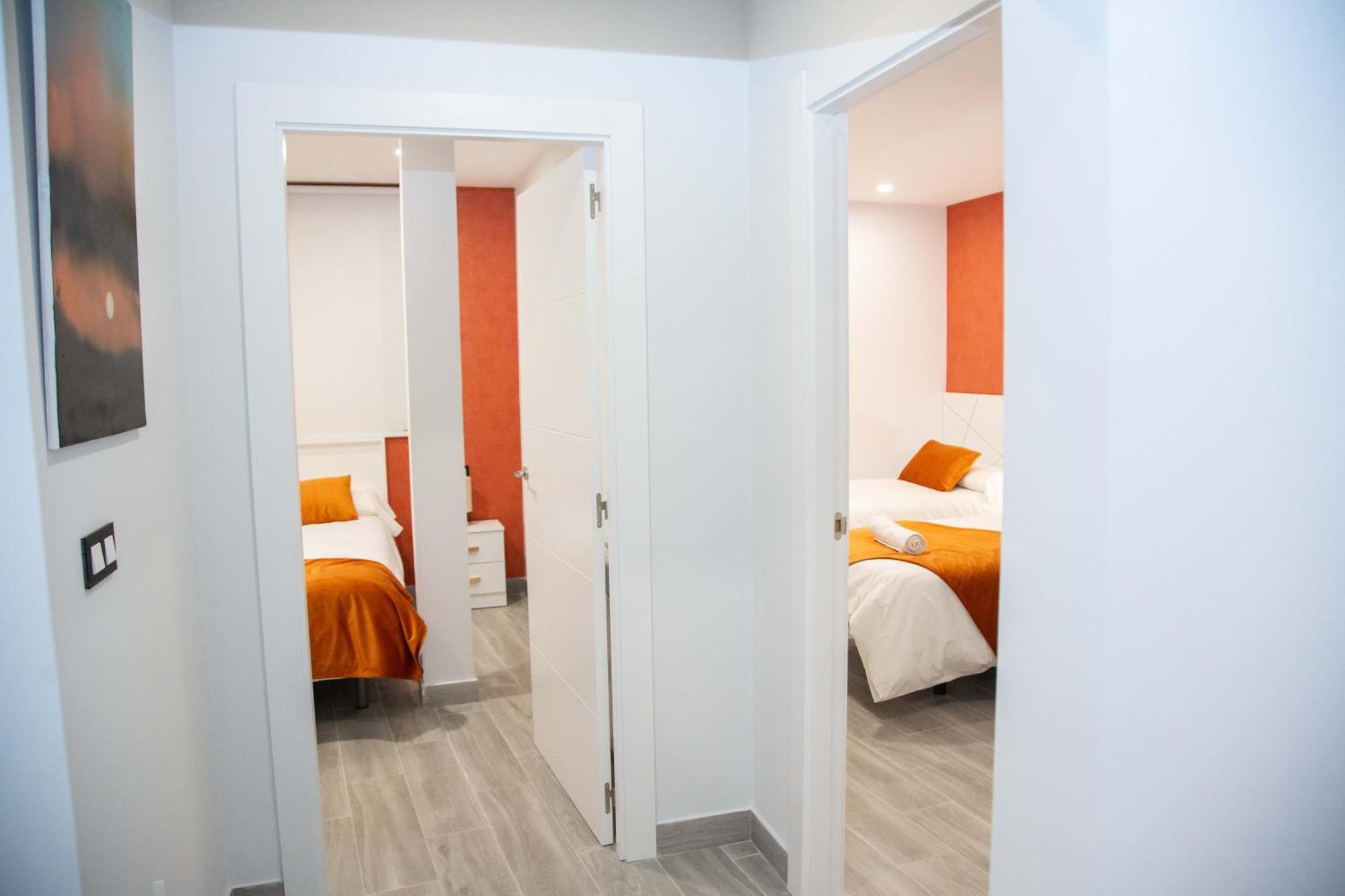 Pregonero Urban Suites - Naranja Сория Екстериор снимка